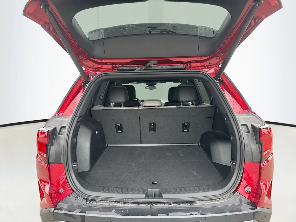 Used 2026 GMC Terrain Elevation w/ Elevation Premium Package FWD image 26