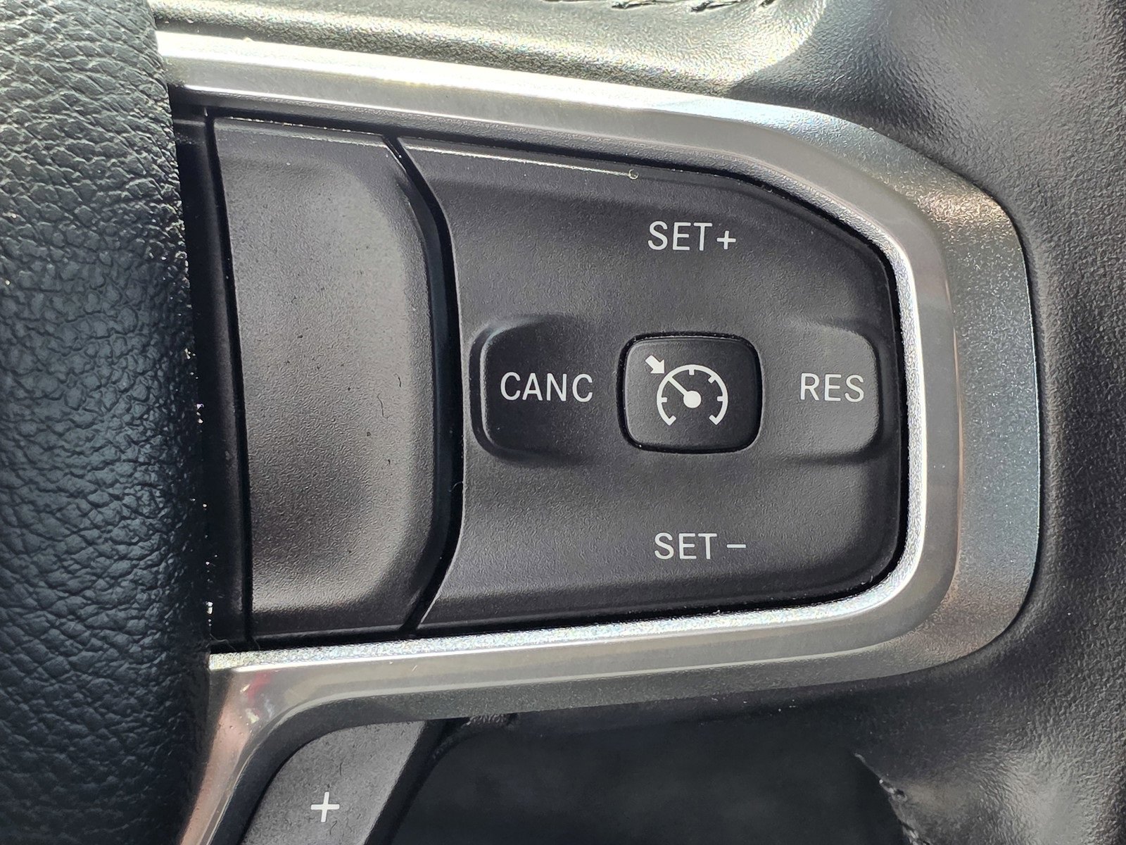 Used 2022 RAM 1500 Laramie image 33