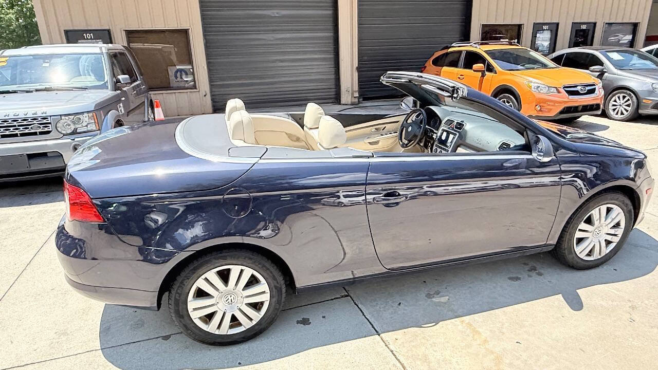 Used 2008 Volkswagen Eos Komfort FWD image 17