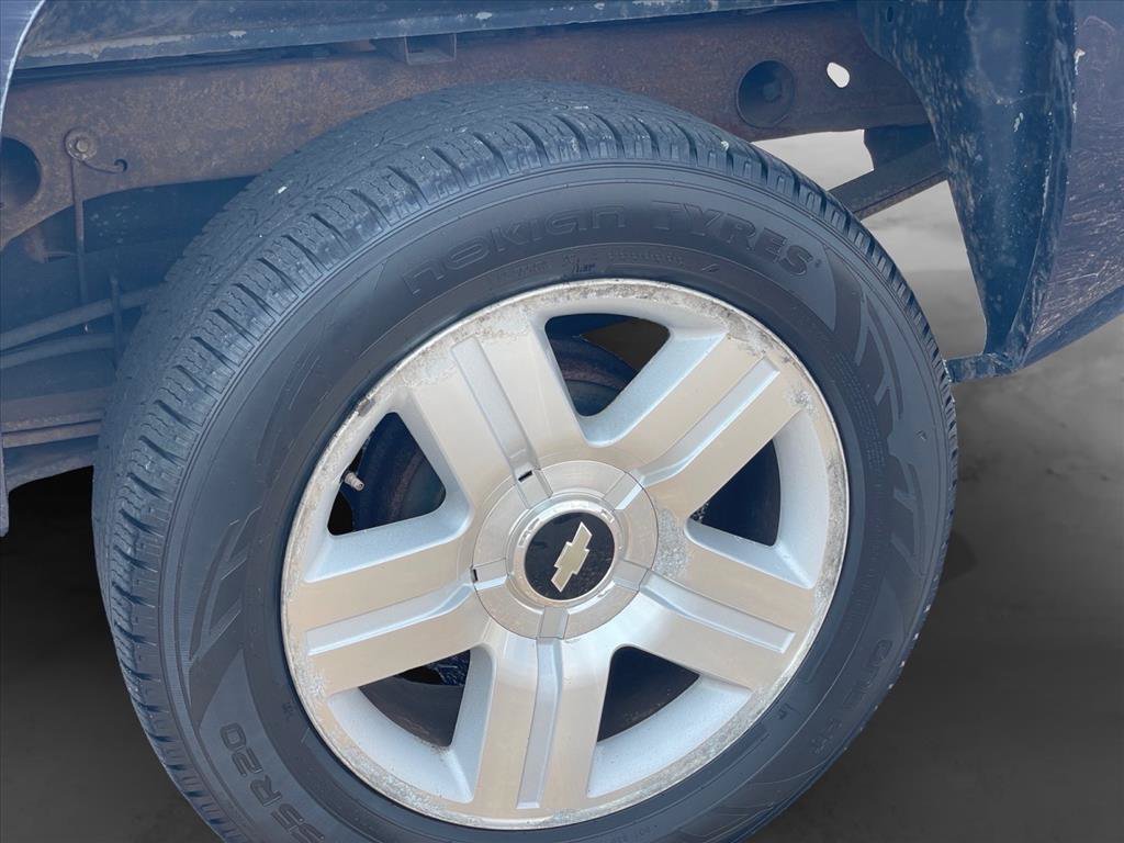 Used 2007 Chevrolet Silverado 1500 LTZ AWD/4WD image 18