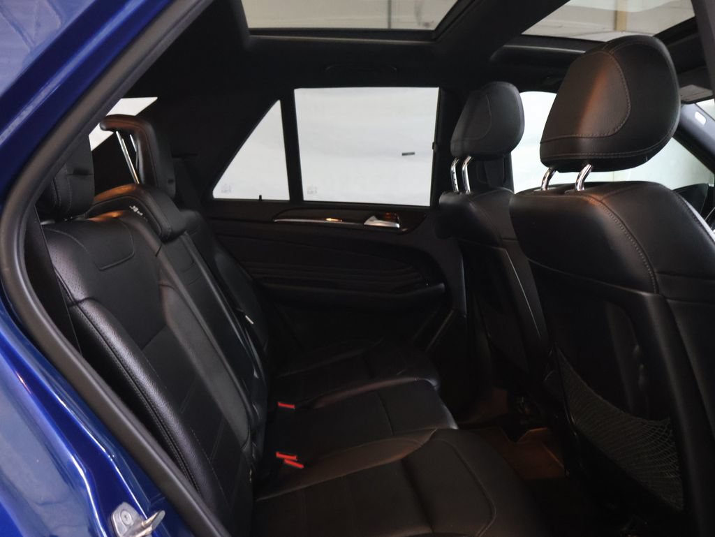 Used 2018 Mercedes-Benz GLE 350 4MATIC w/ Premium 2 Package image 12