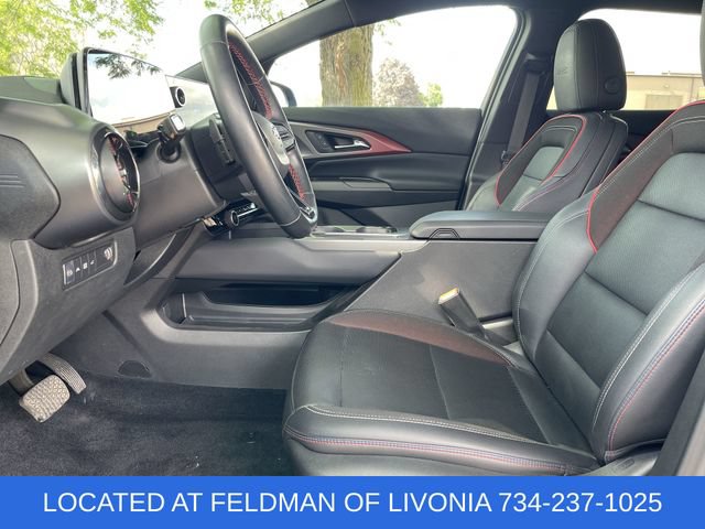 Certified 2024 Chevrolet Equinox EV RS FWD image 18