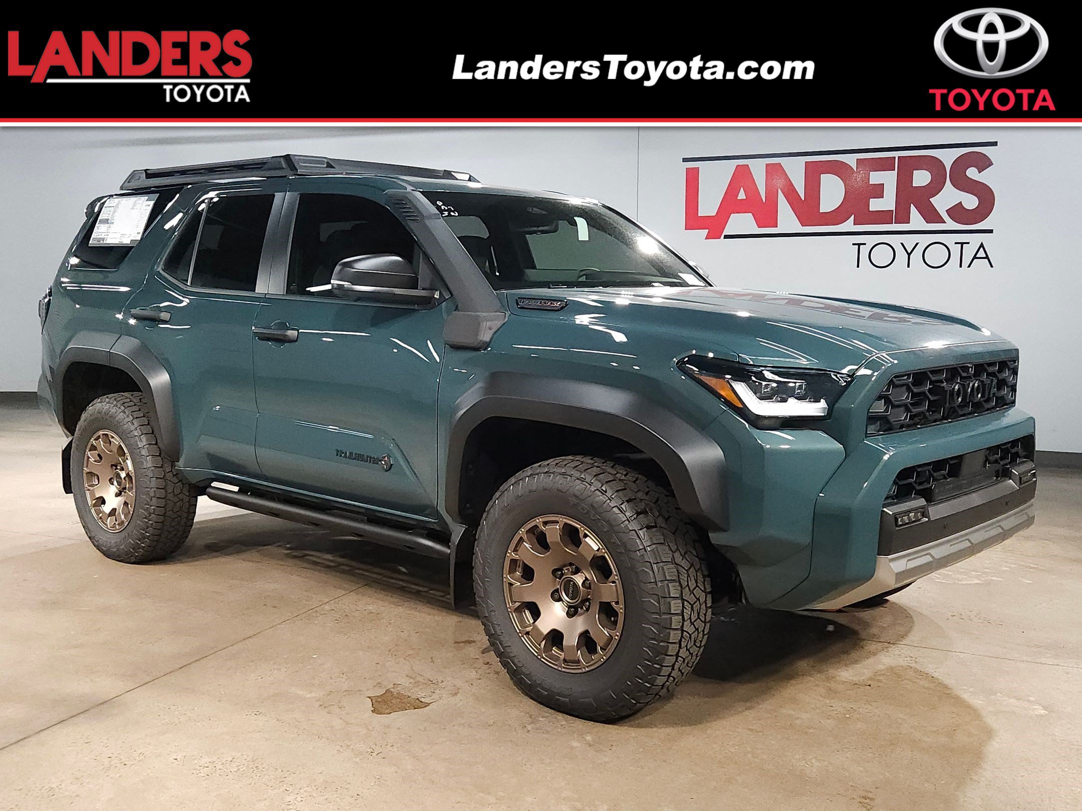 New 2026 Toyota 4Runner Trailhunter AWD/4WD image 1