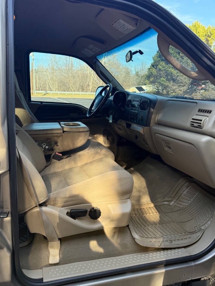 Used 2005 Ford F250 XLT AWD/4WD image 13