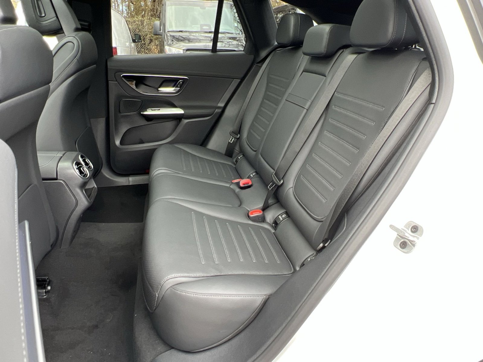 New 2026 Mercedes-Benz GLC 300 4MATIC image 23