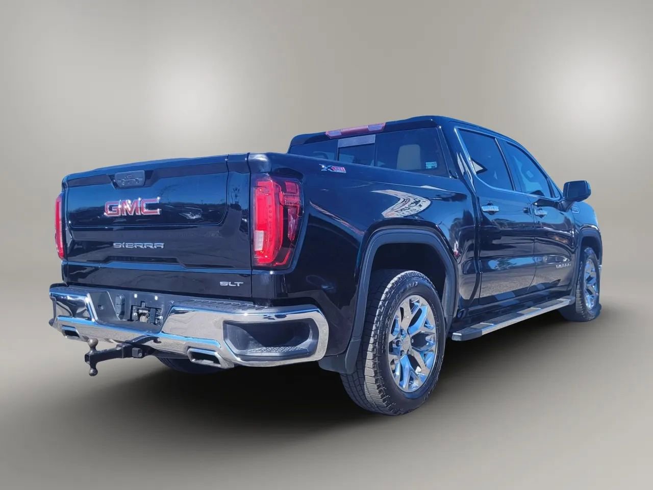 Used 2020 GMC Sierra 1500 SLT w/ SLT Premium Package image 7