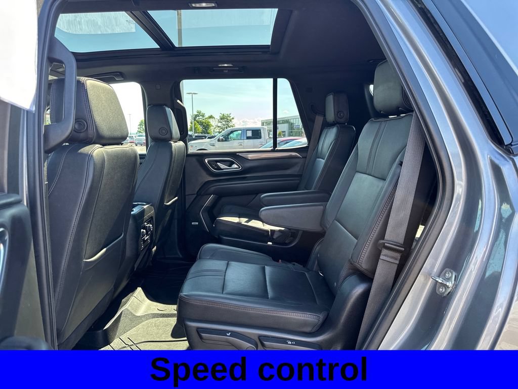 Used 2022 Chevrolet Tahoe RST w/ Luxury Package AWD/4WD image 21