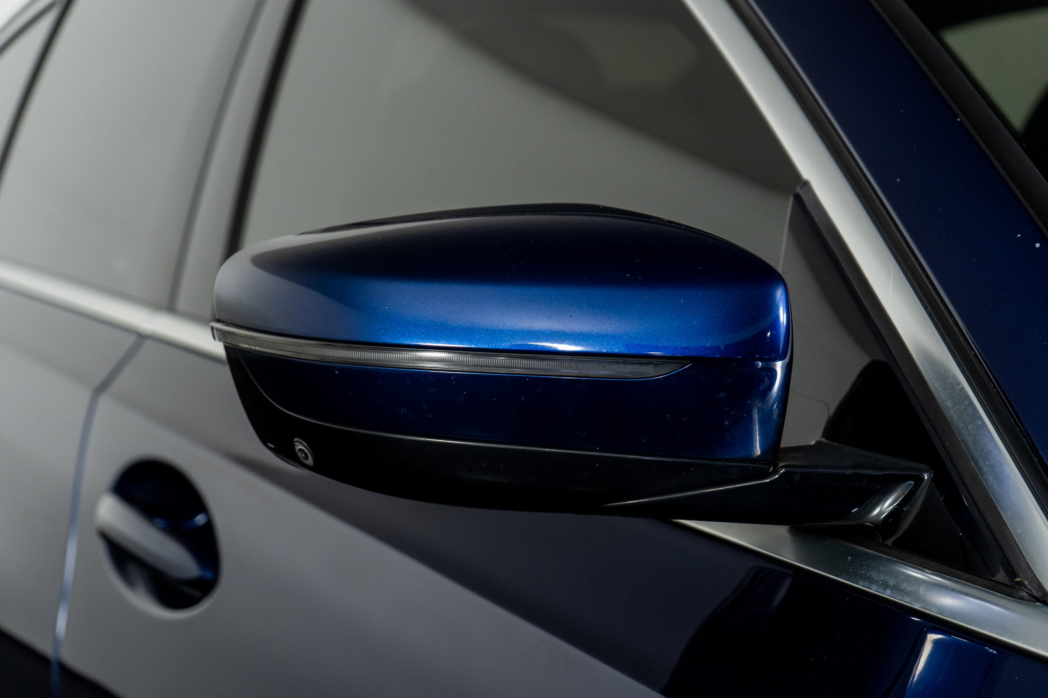 Used 2020 BMW 330i Sedan w/ Executive Package image 25