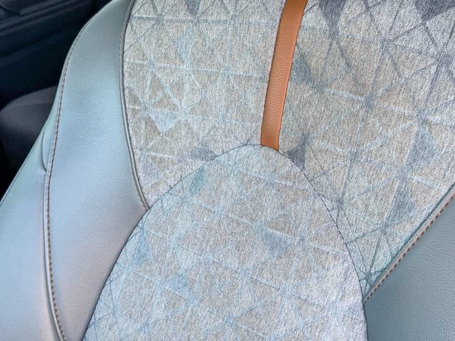 Used 2022 Toyota Highlander Bronze Edition AWD/4WD image 29