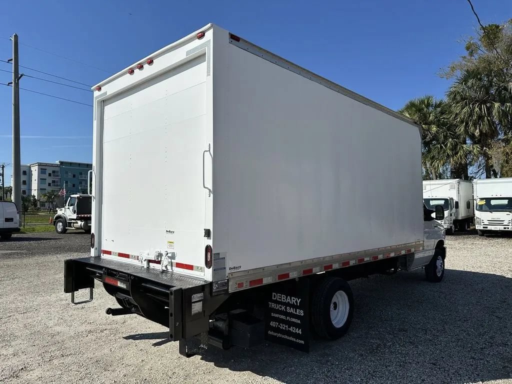 Used 2019 Ford E-350 and Econoline 350 Super Duty w/ Power Windows & Locks Group RWD image 7
