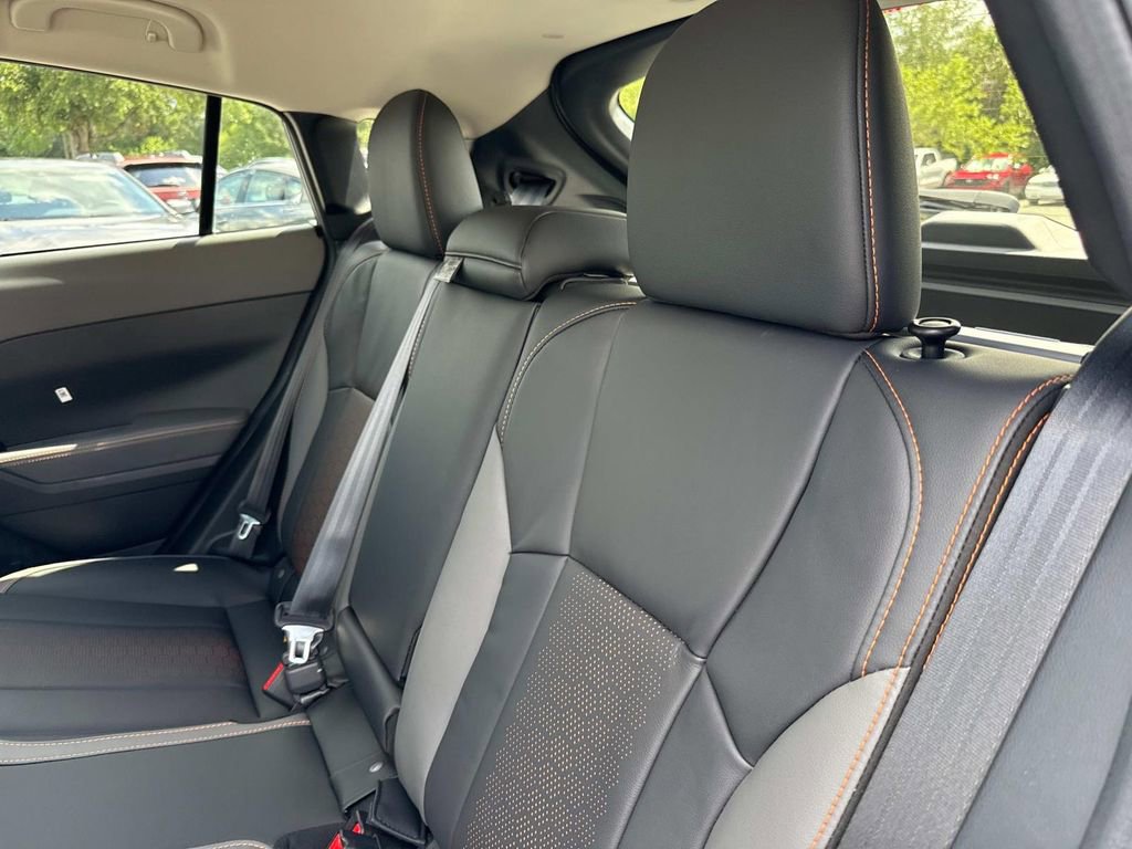 New 2025 Subaru Crosstrek 2.5i Limited w/ Popular Package #3A image 13