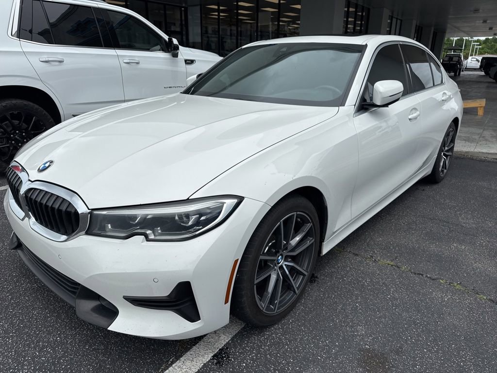 Used 2020 BMW 330i Sedan w/ Convenience Package RWD image 2