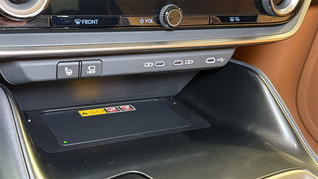 Certified 2025 Lexus RZ 450e image 30