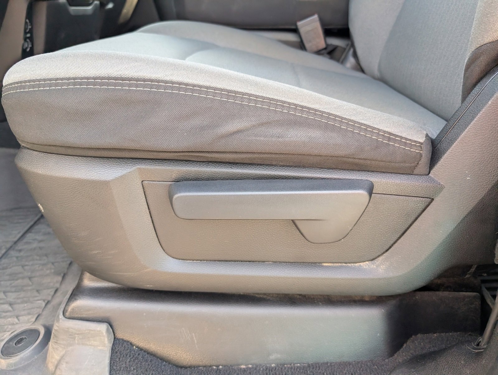 Certified 2022 RAM 2500 Big Horn image 16