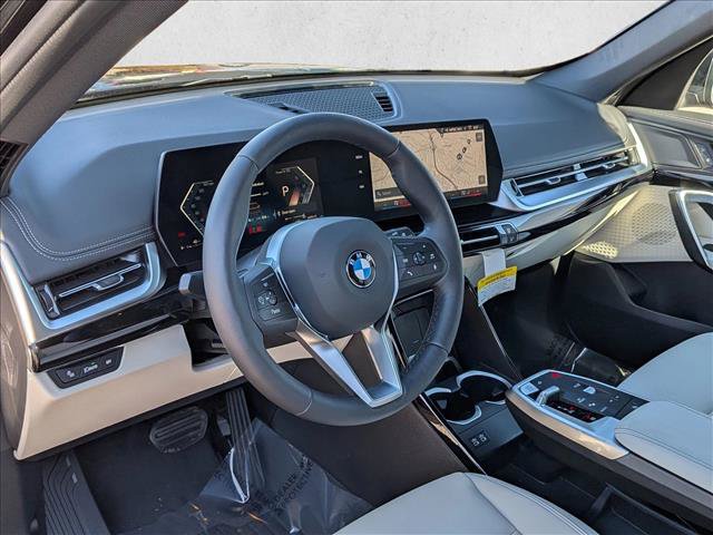 Used 2026 BMW X1 xDrive28i w/ Convenience Package AWD/4WD image 3