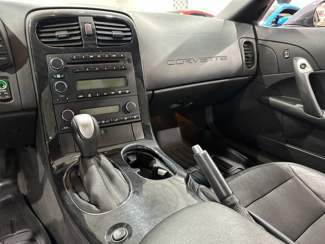 Used 2013 Chevrolet Corvette Convertible RWD image 16