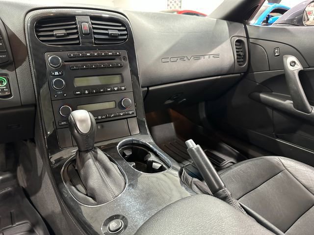 Used 2013 Chevrolet Corvette Convertible image 16