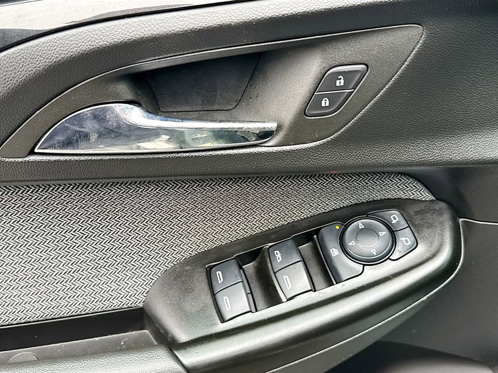 Used 2023 Chevrolet TrailBlazer LT w/ Convenience Package image 18