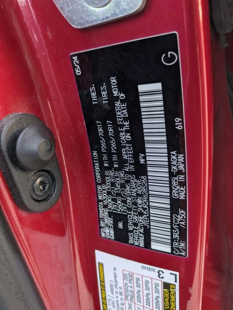 Used 2024 Toyota 4Runner TRD Off-Road image 37