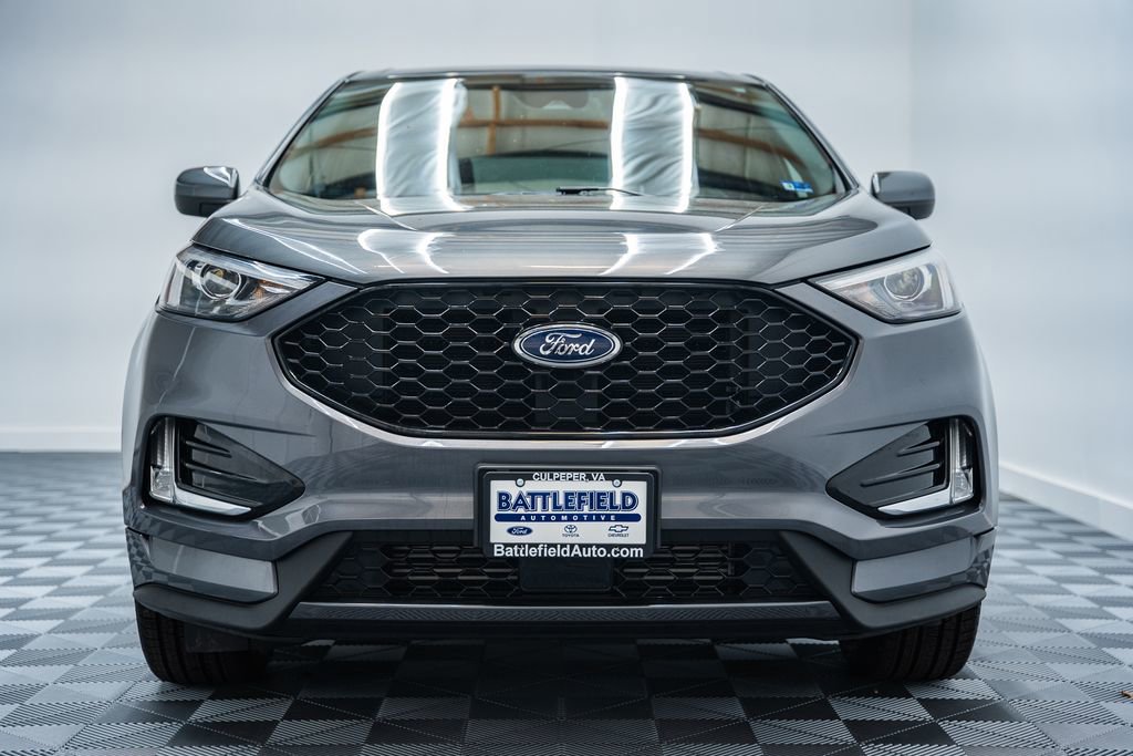 Used 2022 Ford Edge ST-Line image 2