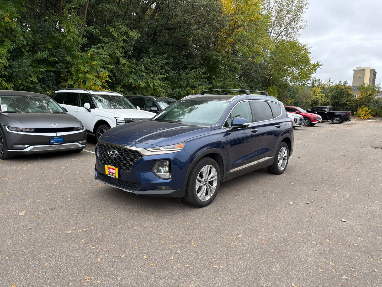 Used 2020 Hyundai Santa Fe Limited AWD/4WD image 4