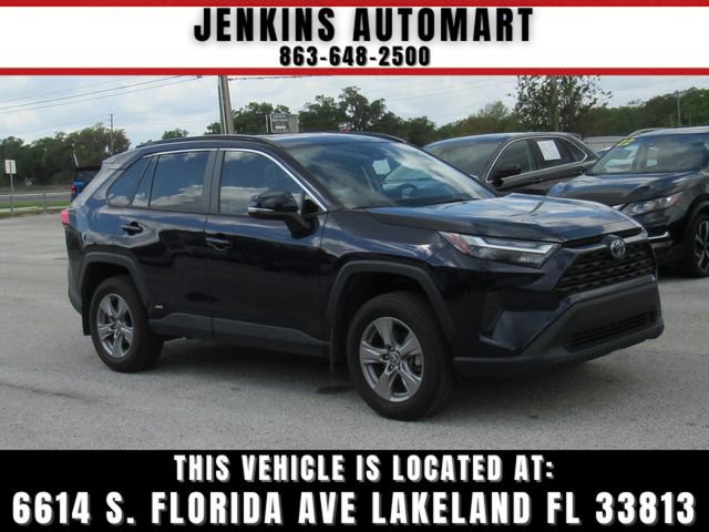 Used 2024 Toyota RAV4 XLE image 1