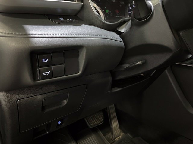 Certified 2022 Toyota Highlander XLE AWD/4WD image 19