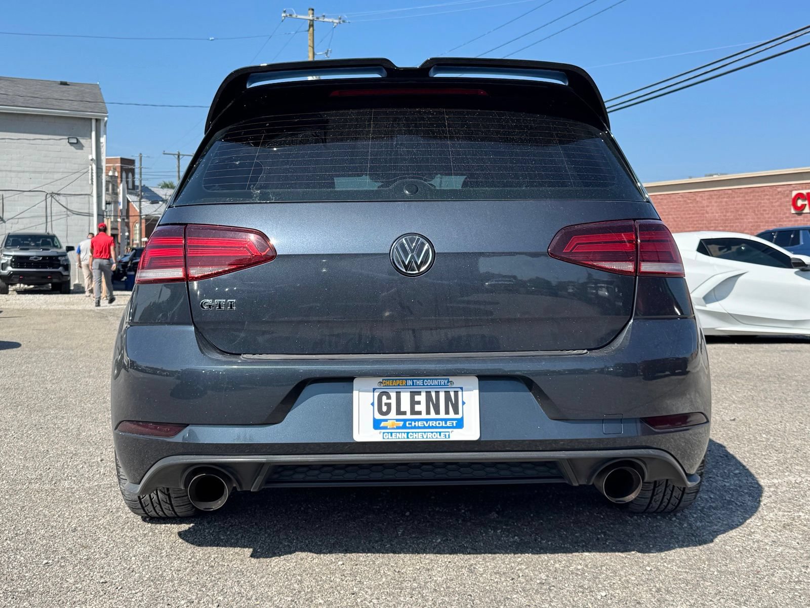 Used 2018 Volkswagen Golf 4-Door FWD image 5