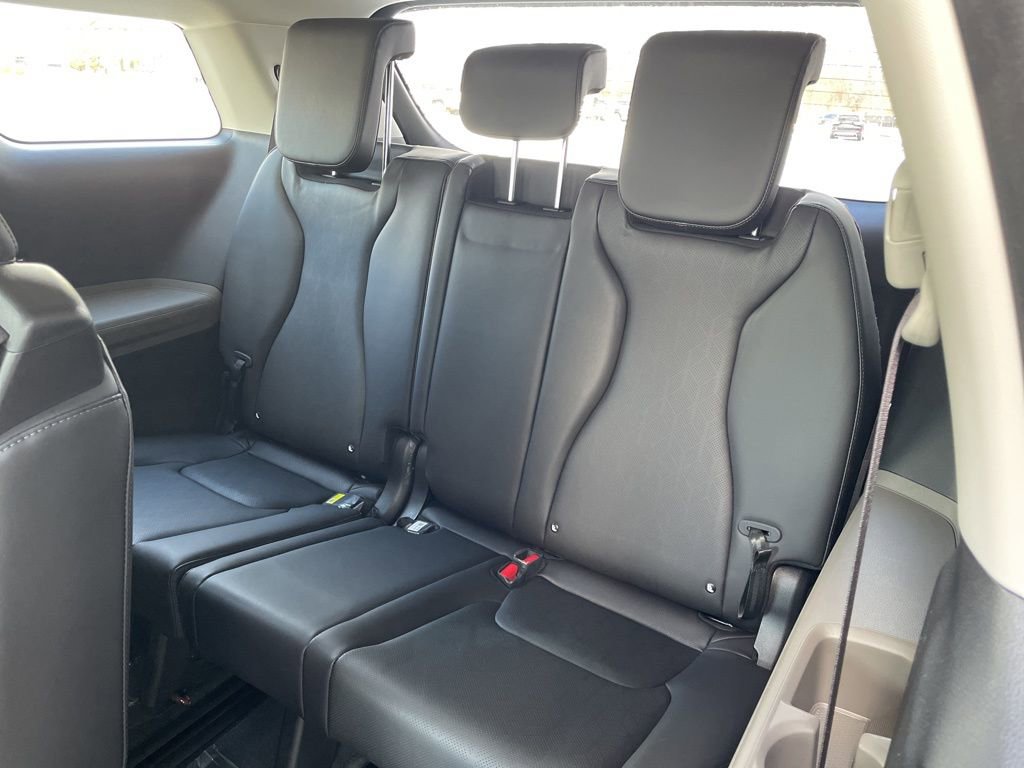 New 2026 Kia Carnival LXS FWD image 13