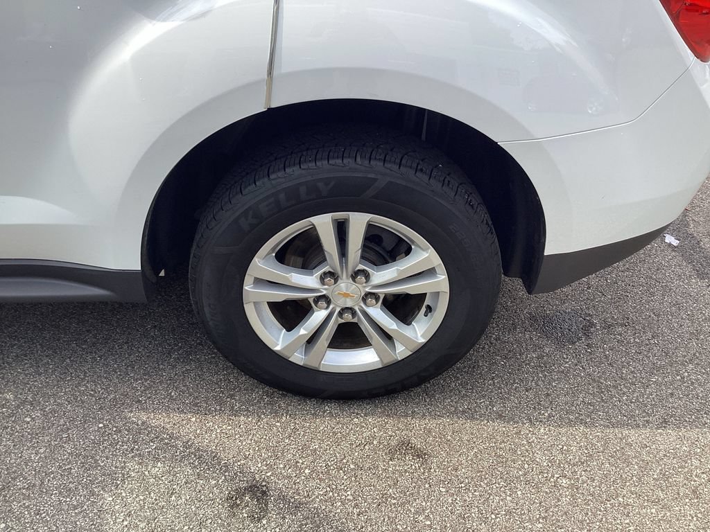 Used 2015 Chevrolet Equinox LS FWD image 22