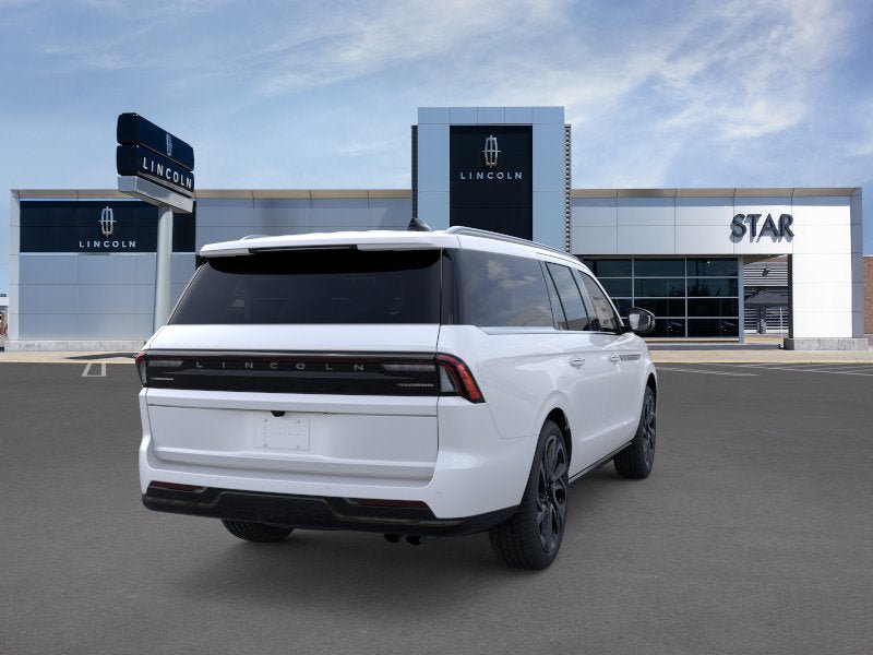 New 2026 Lincoln Navigator L Reserve AWD/4WD image 8