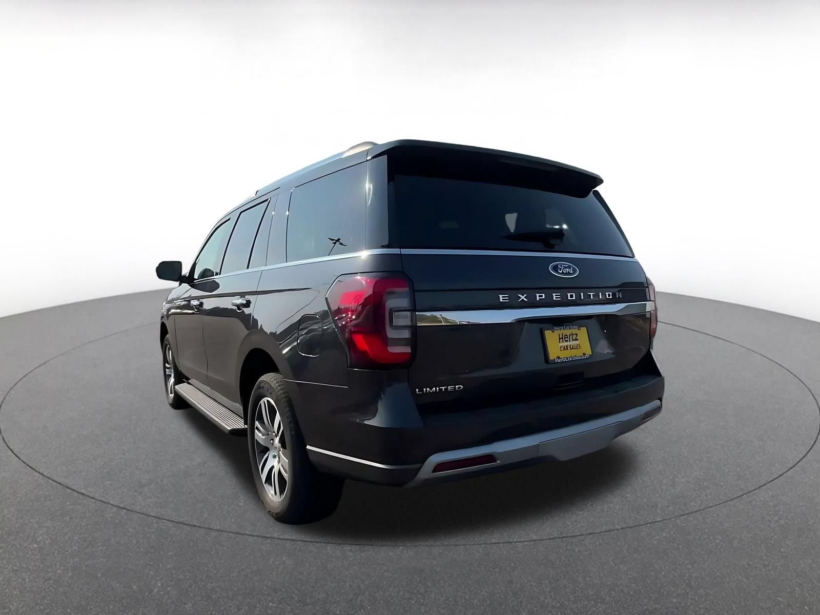 Used 2024 Ford Expedition Limited RWD image 10