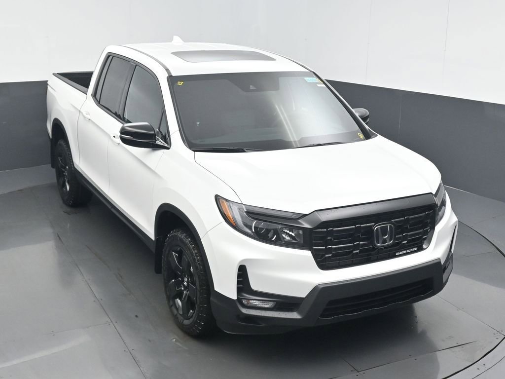 New 2026 Honda Ridgeline Black Edition image 3
