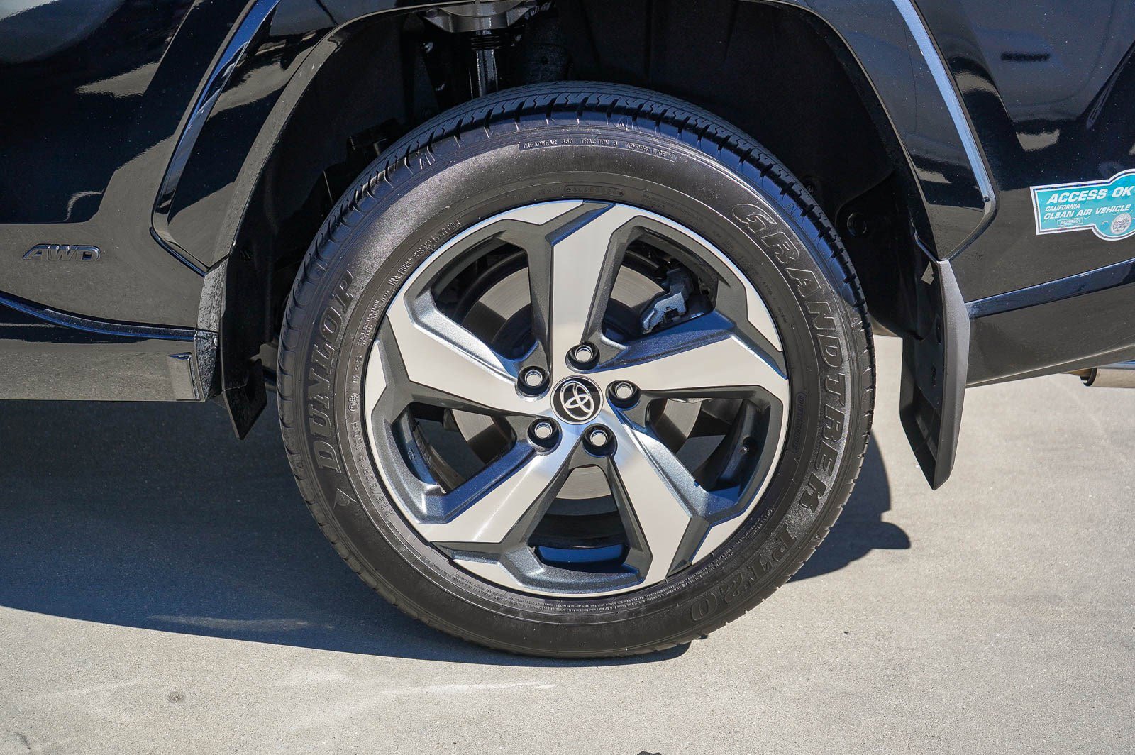 Certified 2025 Toyota RAV4 SE w/ Weather & Moonroof Package image 6