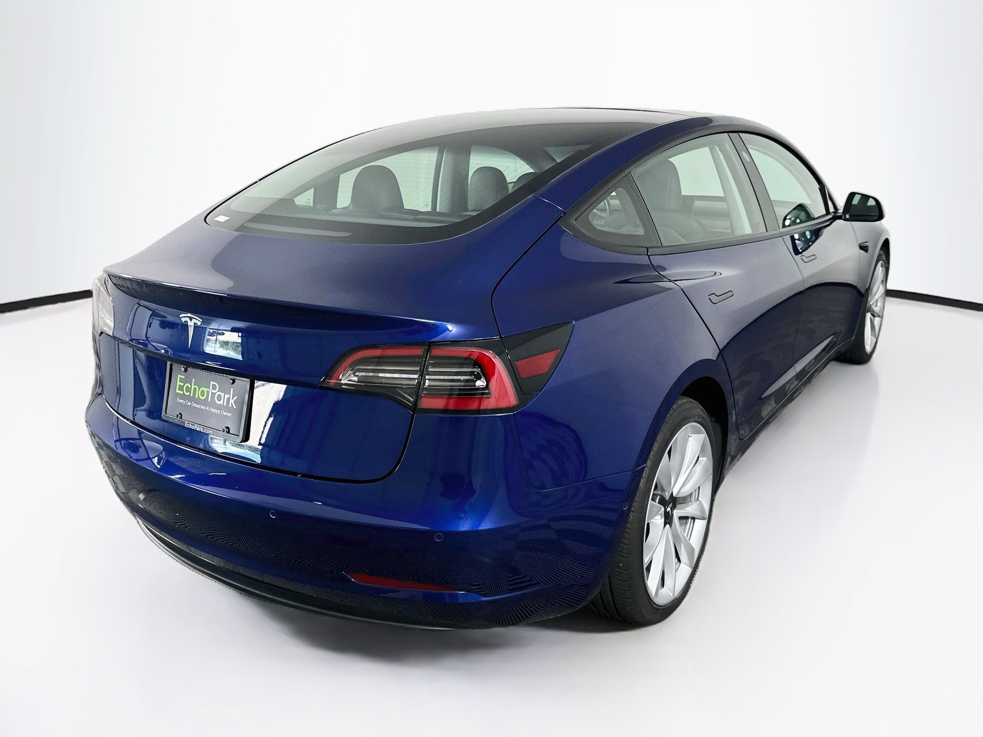 Used 2018 Tesla Model 3 Mid Range RWD image 9