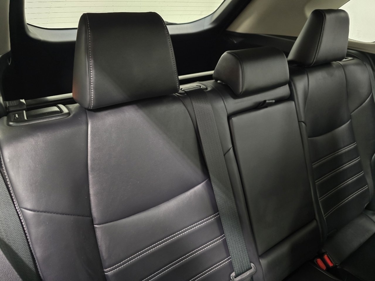 Certified 2019 Toyota RAV4 Limited w/ Advanced Technology Package image 21