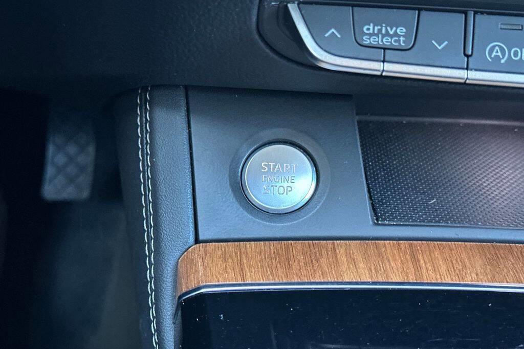 Used 2022 Audi Q5 2.0T Premium Plus image 22