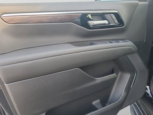 New 2026 Chevrolet Suburban LS w/ LPO, Dark Essentials Package RWD image 14