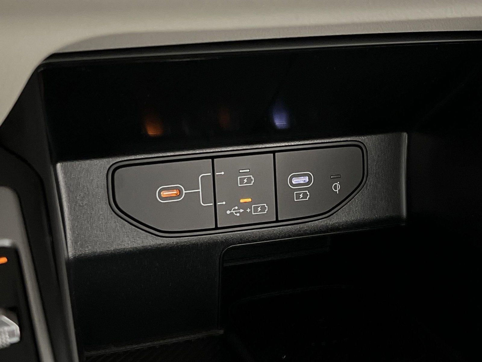 New 2025 Kia Sorento S image 34