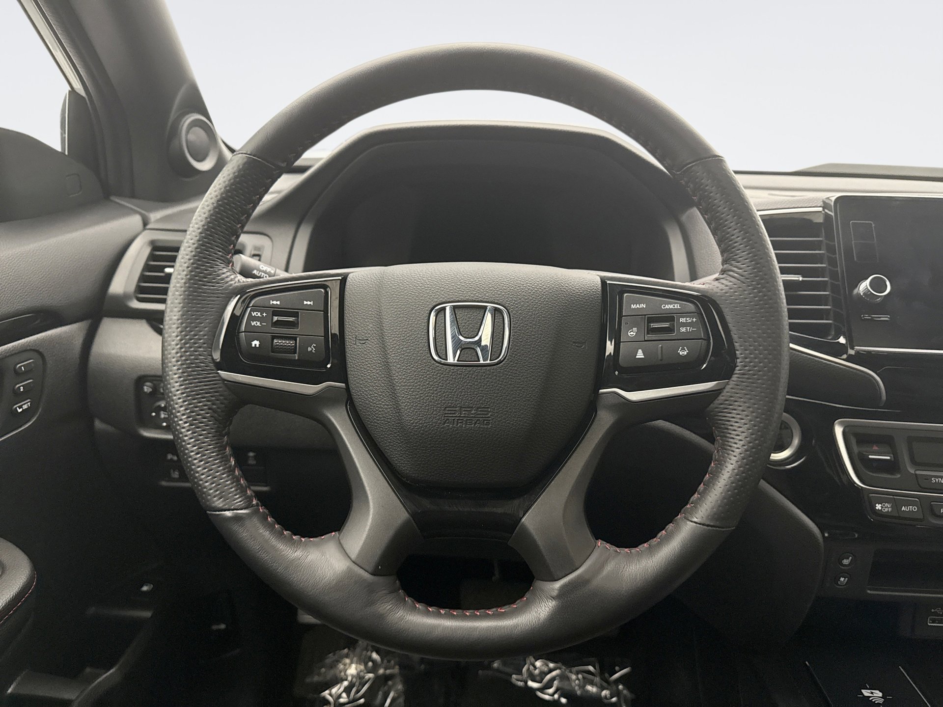 Used 2024 Honda Ridgeline Black Edition image 12