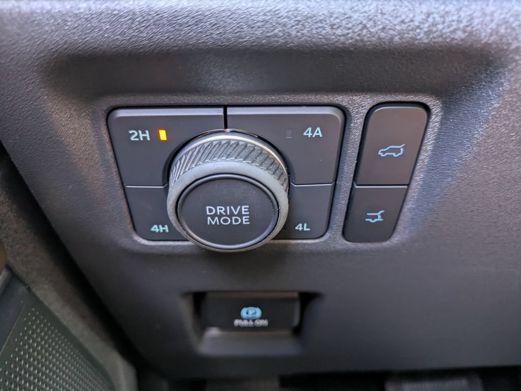 Used 2025 Ford Expedition King Ranch AWD/4WD image 32