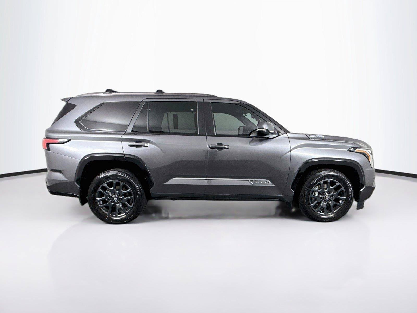 Certified 2025 Toyota Sequoia Platinum AWD/4WD image 11