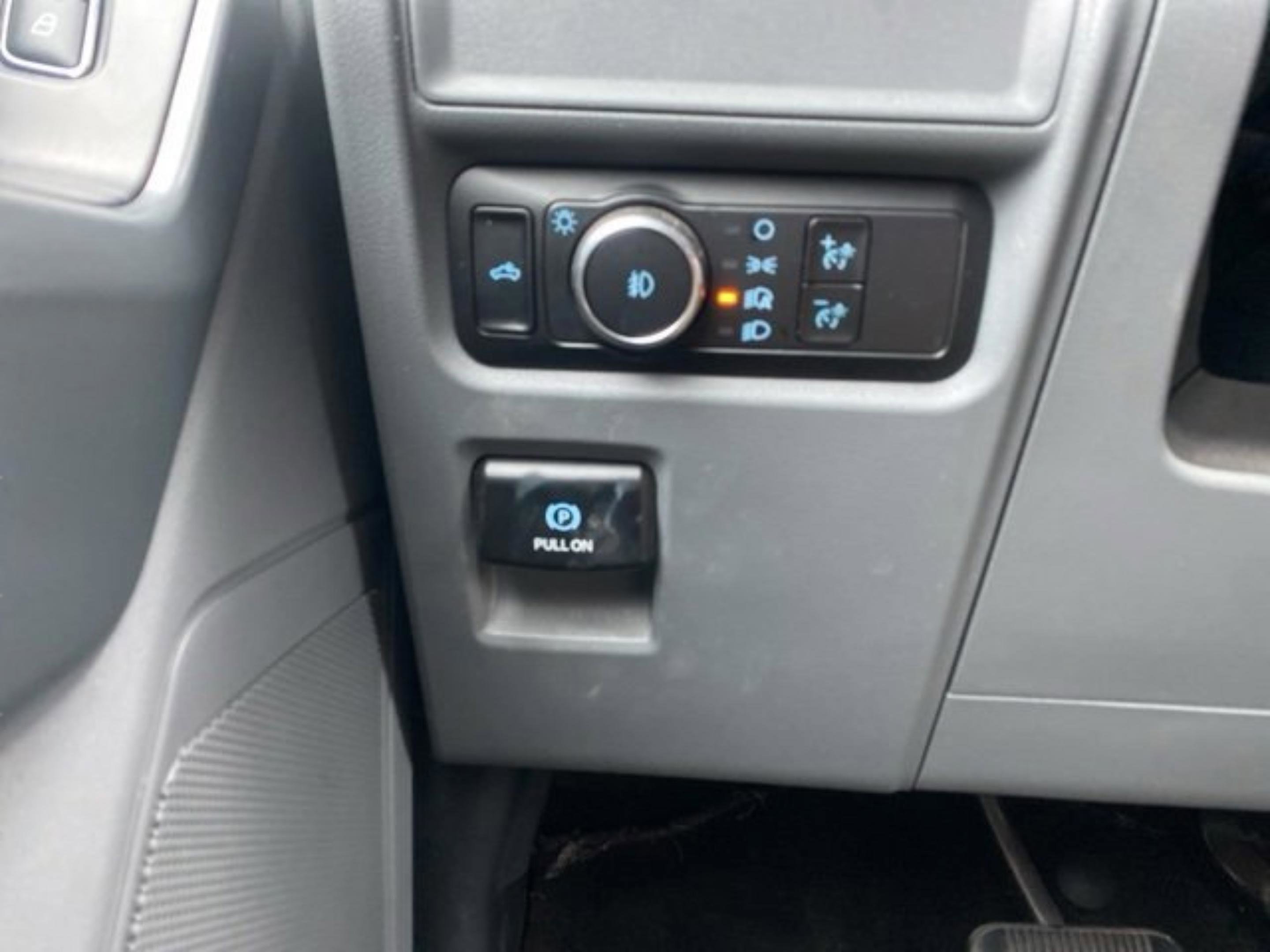 Used 2023 Ford F150 XLT image 25