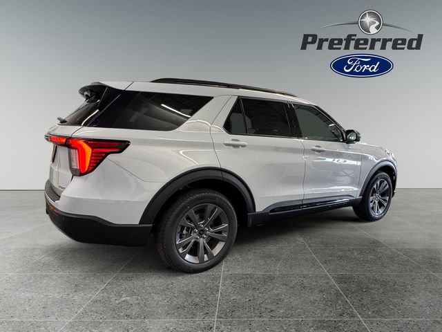 Used 2026 Ford Explorer Active w/ Active Comfort Package AWD/4WD image 17