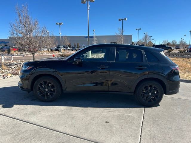 Used 2025 Honda HR-V Sport image 4