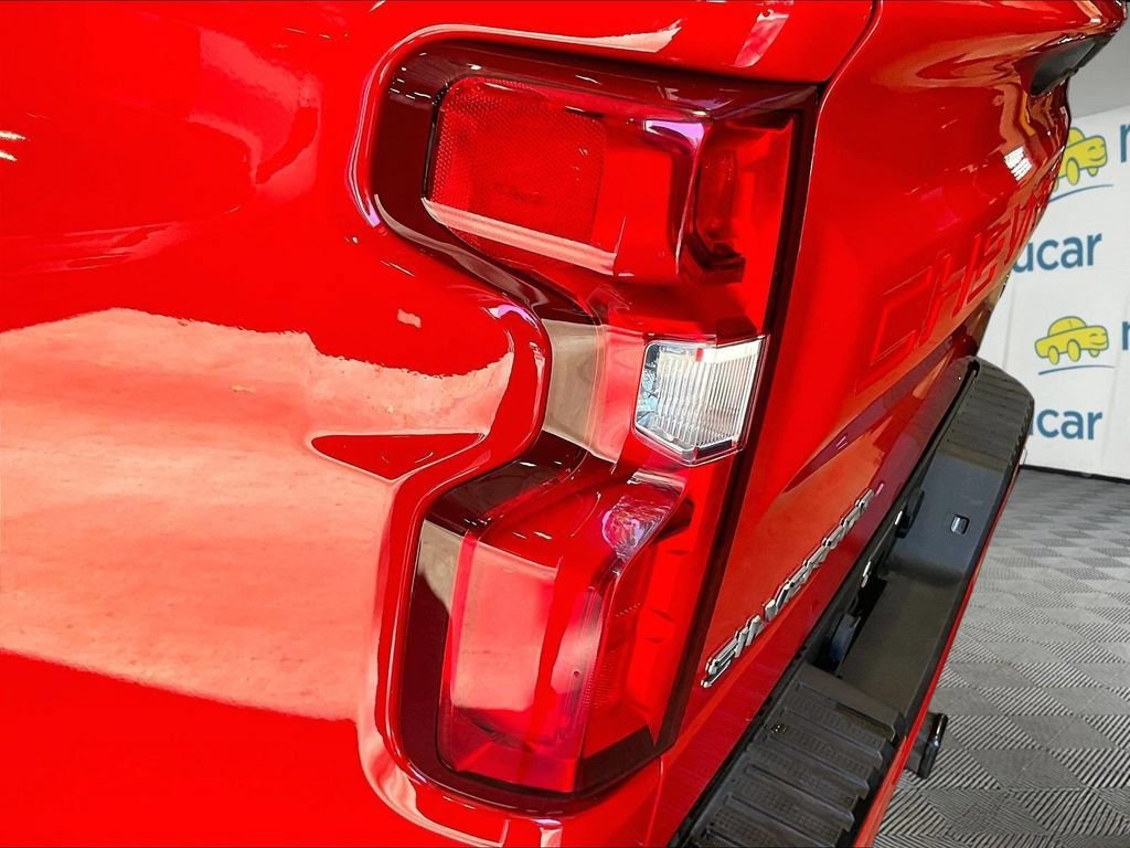 Used 2021 Chevrolet Silverado 1500 RST w/ Z71 Off-Road Package AWD/4WD image 35