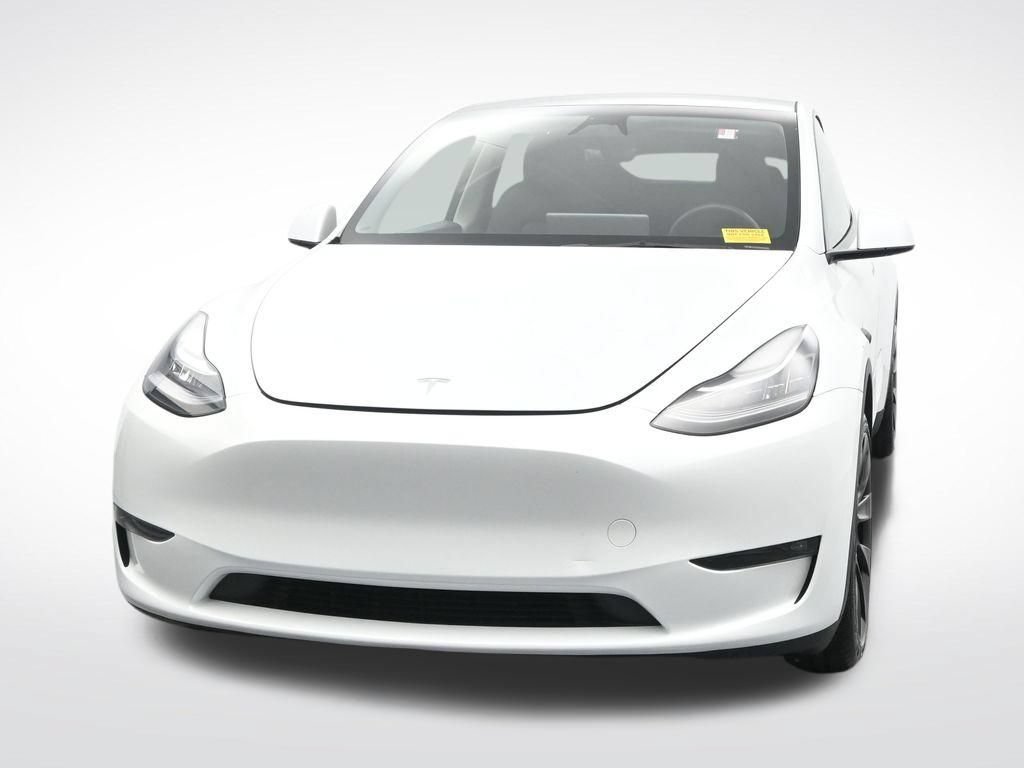 Used 2023 Tesla Model Y Long Range AWD/4WD image 2