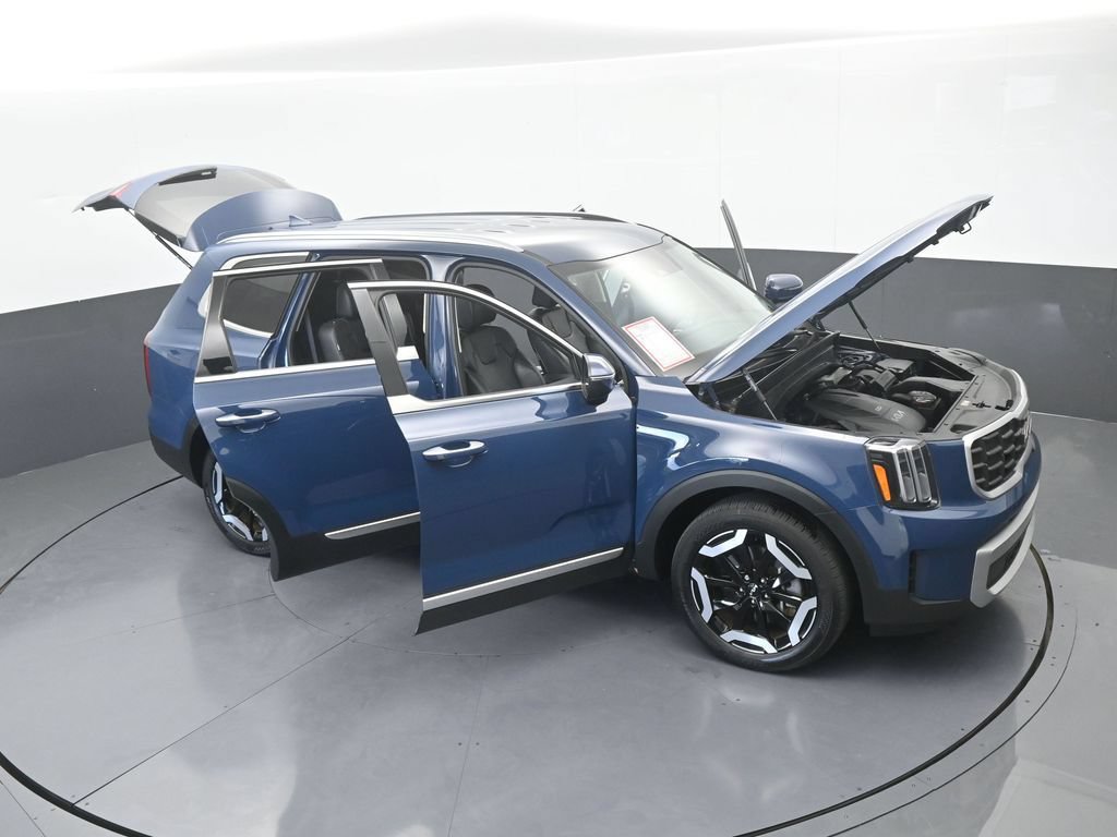Used 2024 Kia Telluride S FWD image 67