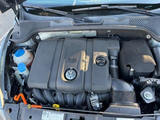 Used 2014 Volkswagen Beetle 2.5 image 10
