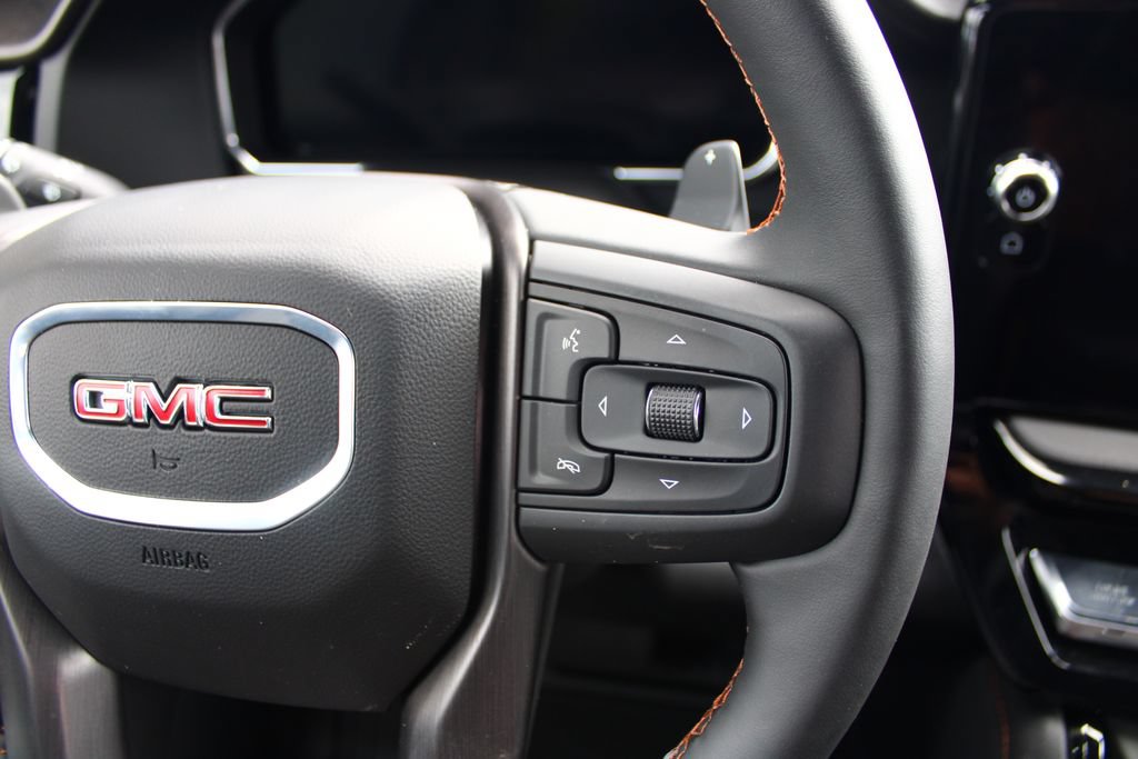 Used 2026 GMC Sierra 1500 AT4 w/ Technology Package AWD/4WD image 21
